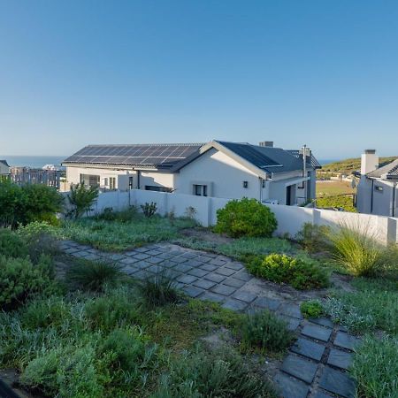 Deja Blue Villa Struisbaai Buitenkant foto