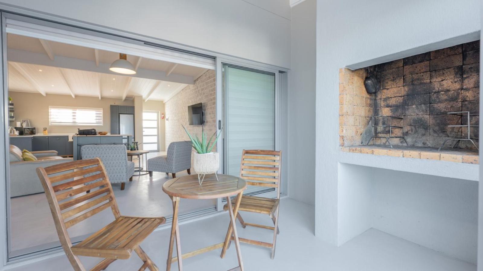 Deja Blue Villa Struisbaai Buitenkant foto